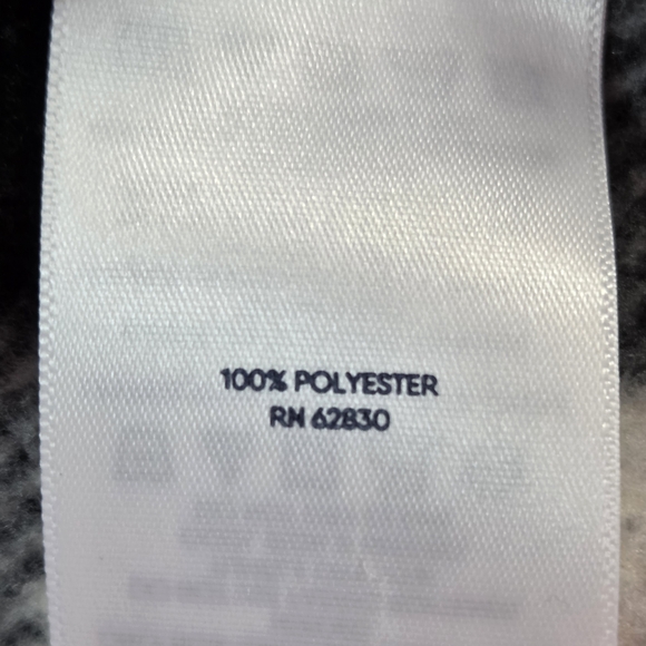 Lands' End Black and White Checkered Pullover - Picture 6 of 8